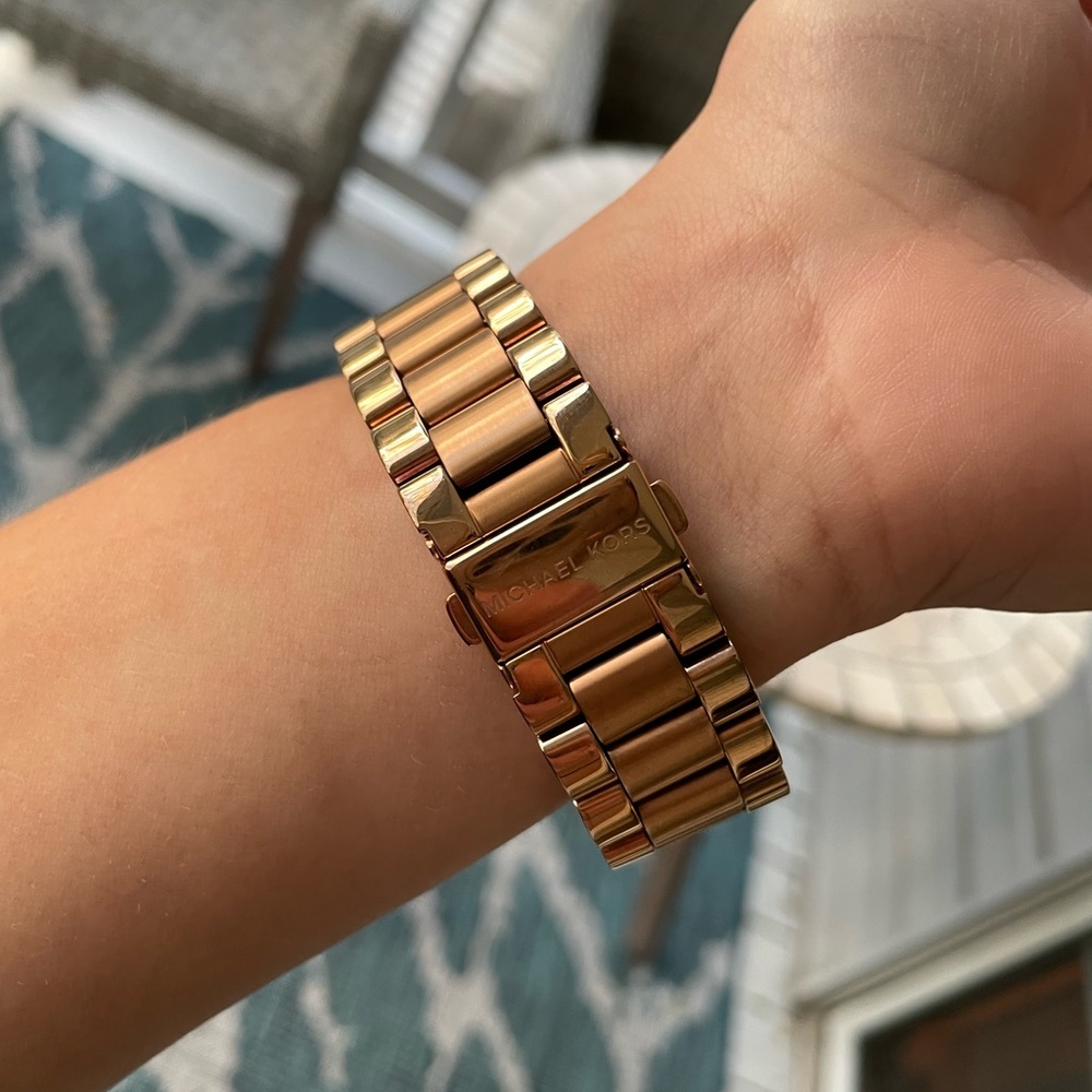 Michael Kors Watch - Picture 3 of 3